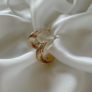 Boucles d&#039;oreilles  Purity   (vendue par paires)
