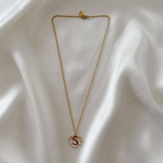 Collier Europe