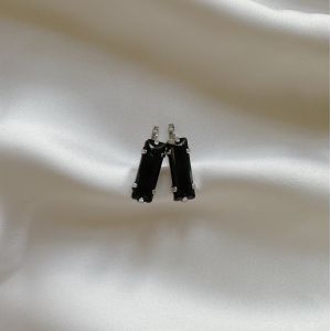 Boucles d'oreilles silver baguette Dark (vendues par paires)