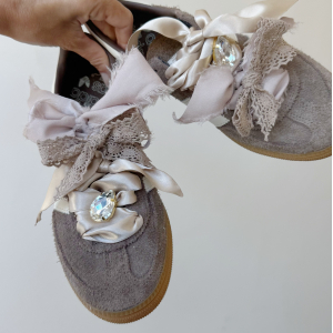 Custom Amor