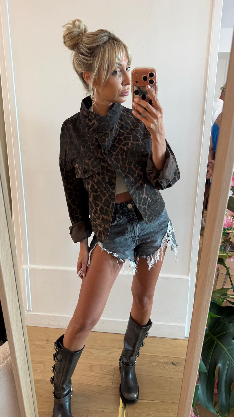 VESTE Raphaëlle