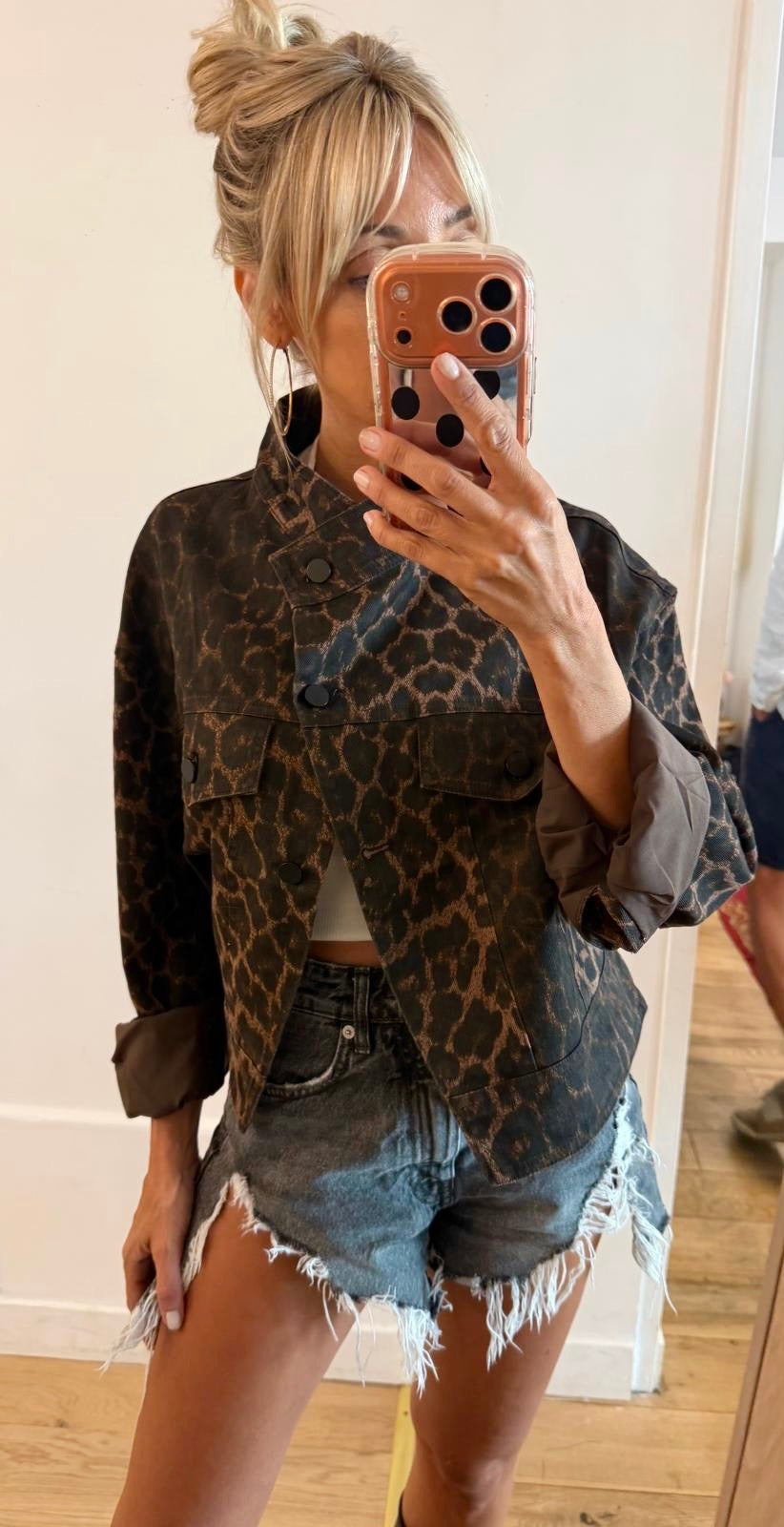 VESTE Raphaëlle