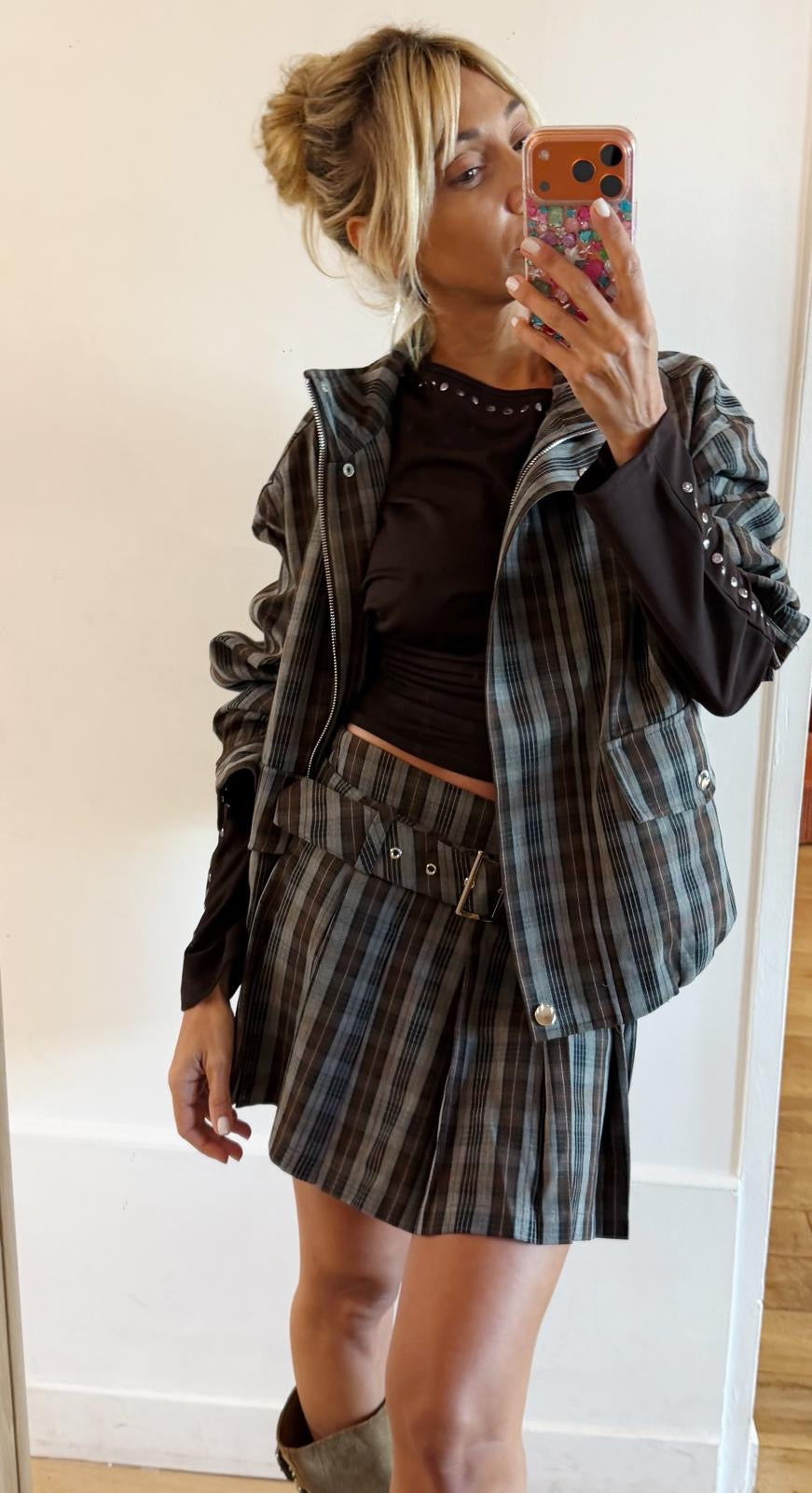 SHORT Benedicte
