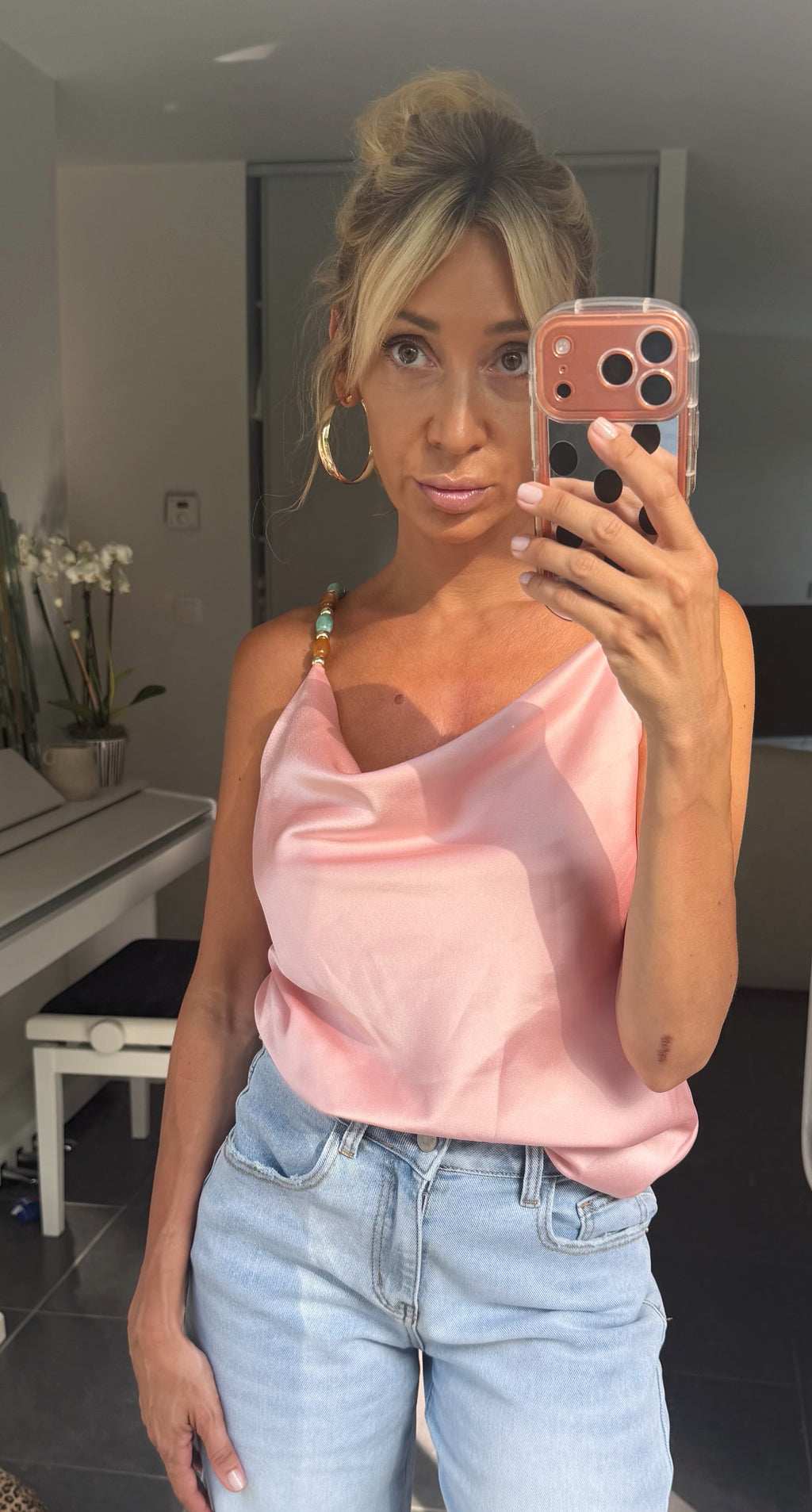 TOP Elvira rose