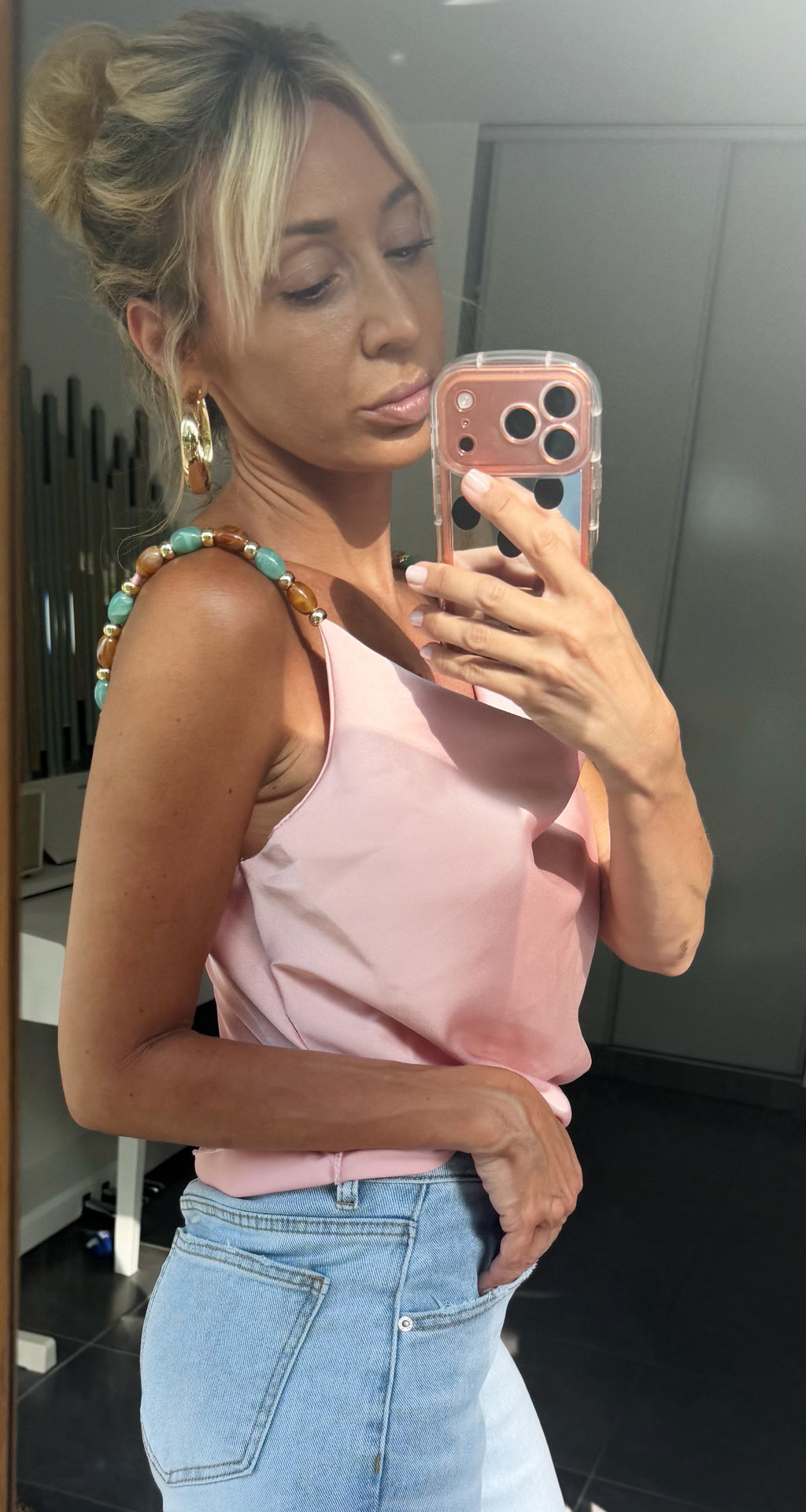 TOP Elvira rose
