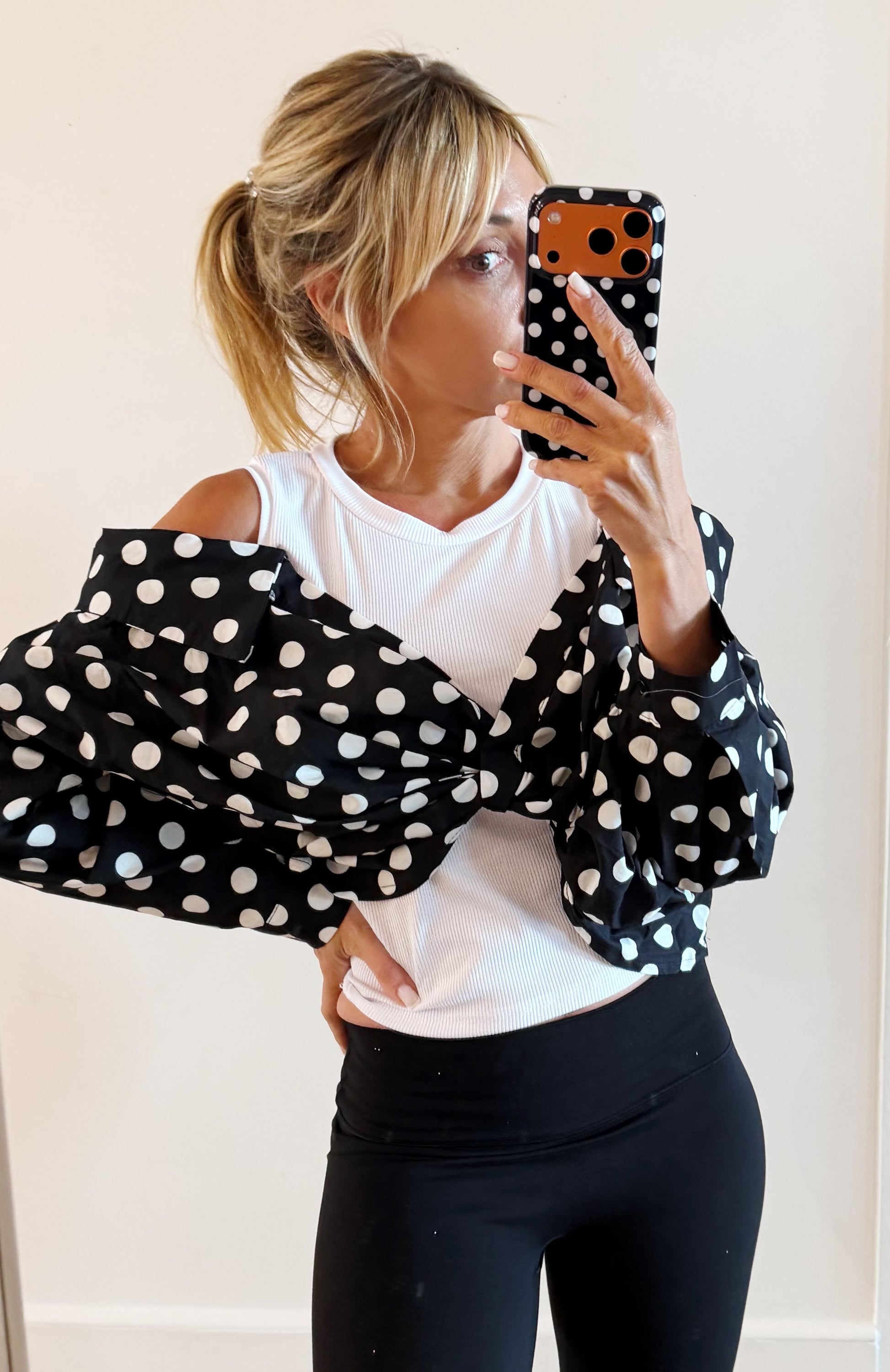 TOP Capucine
