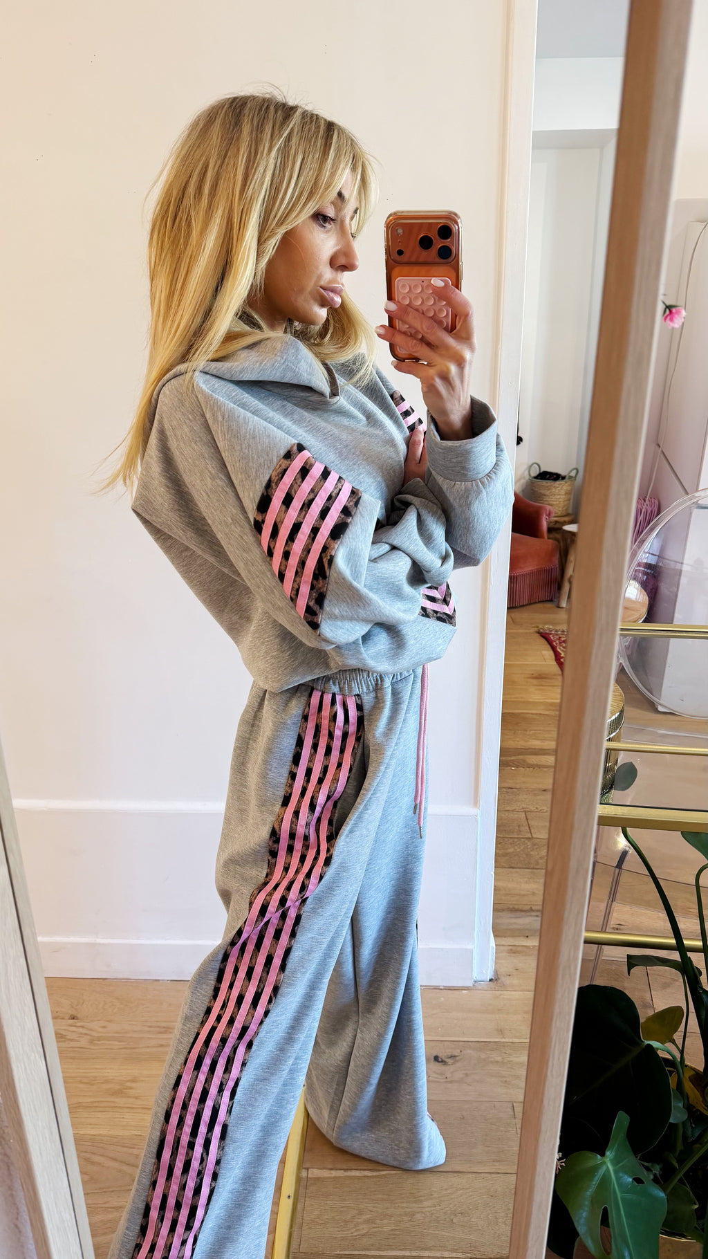 PANTALON Jogging More Love gris