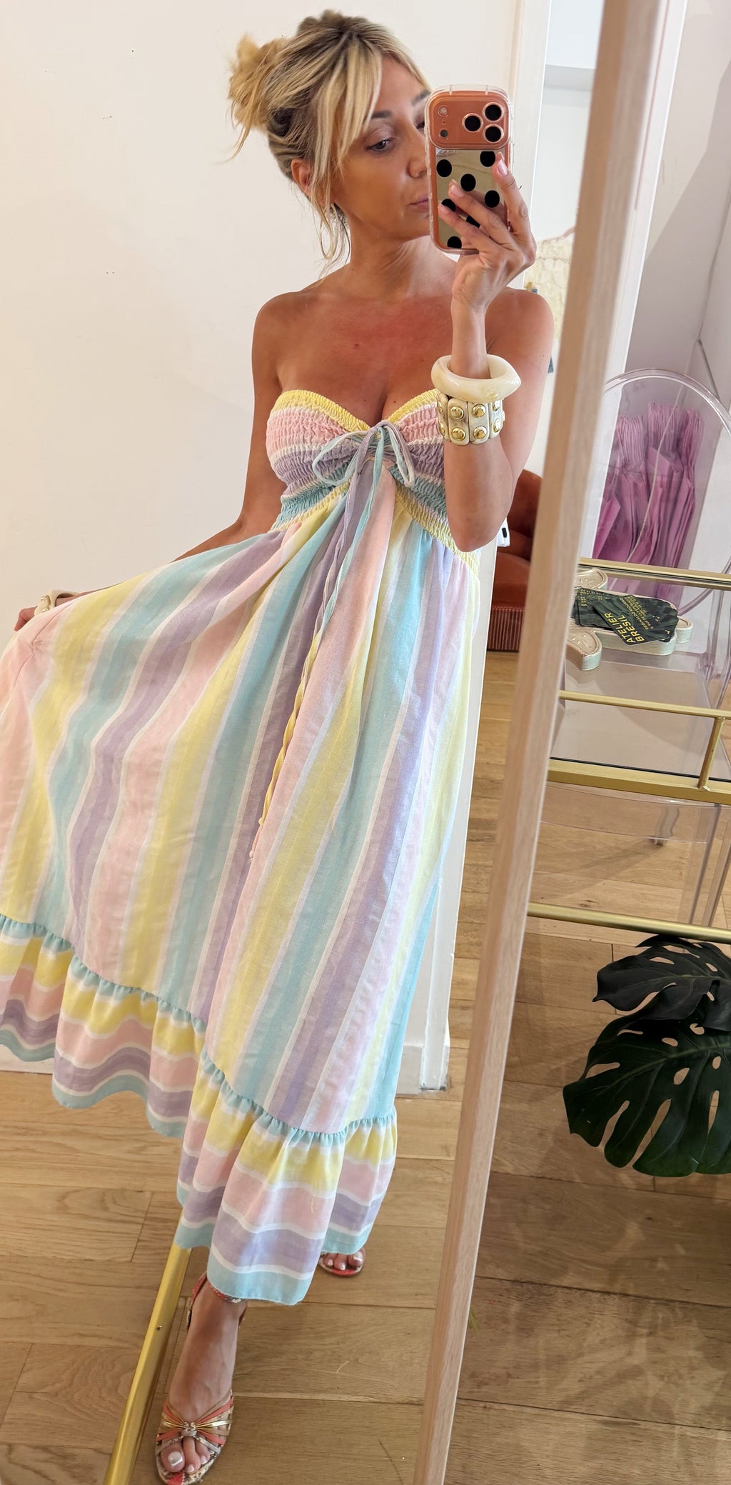 ROBE Pastel