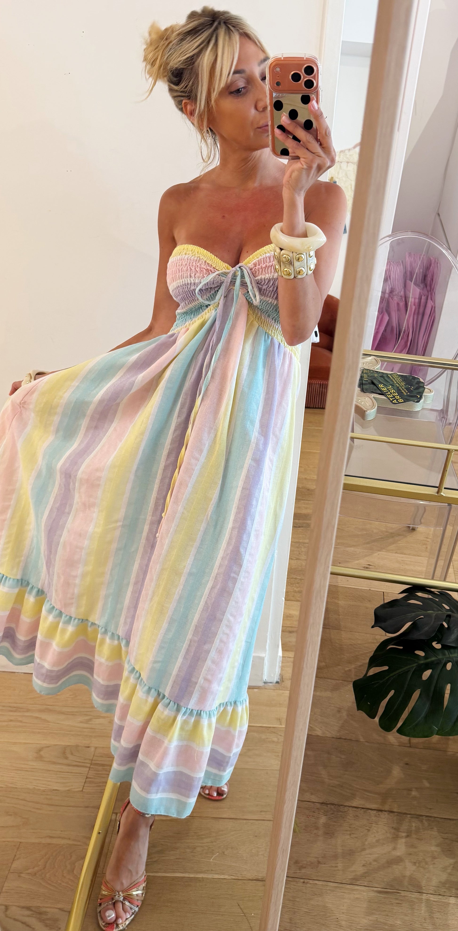 ROBE Pastel