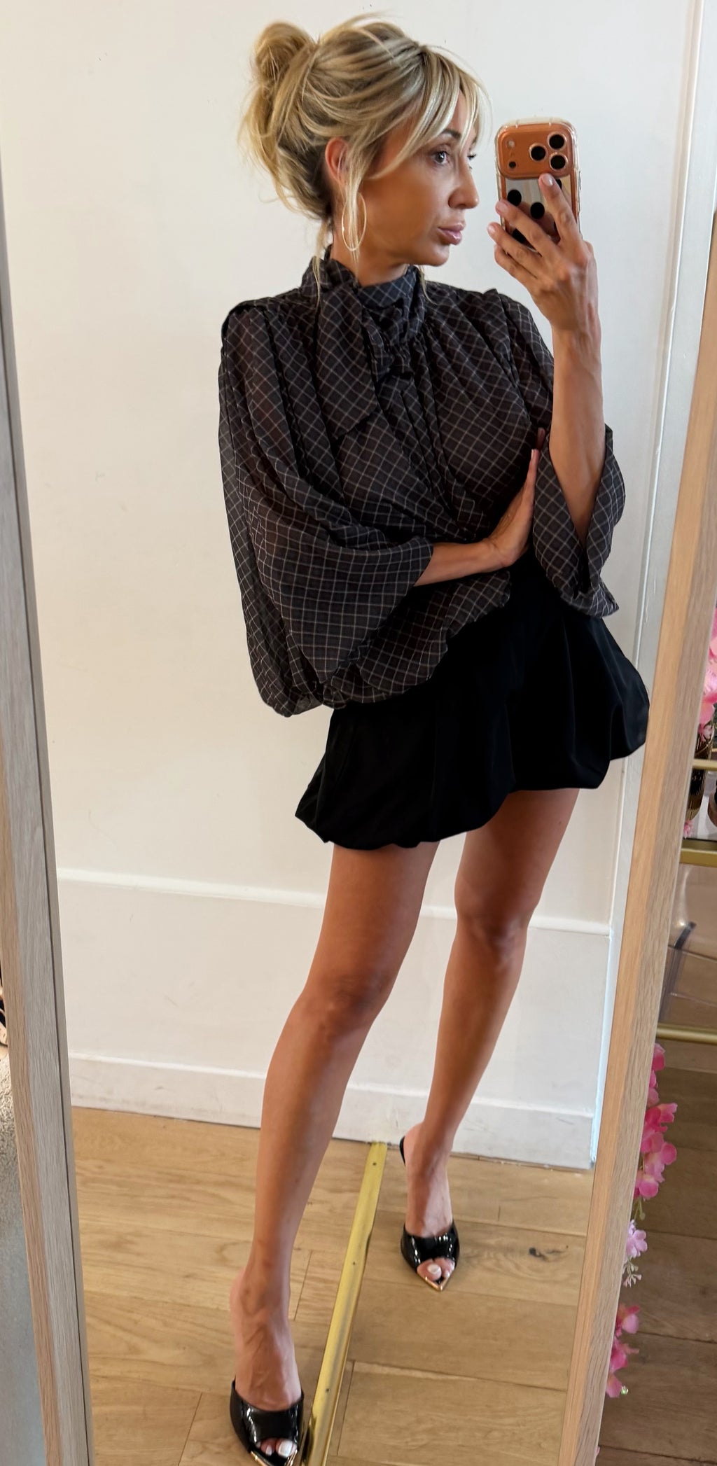 SHORT Syra
