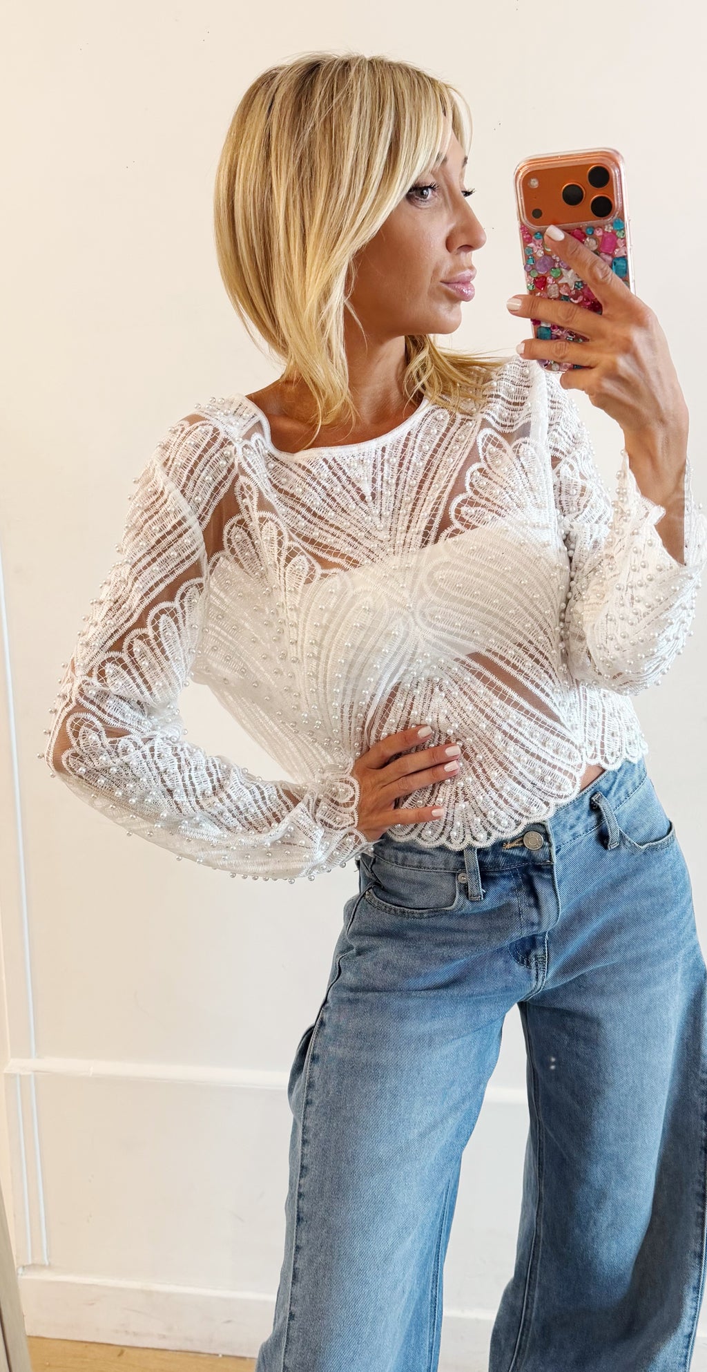 TOP Pearl white