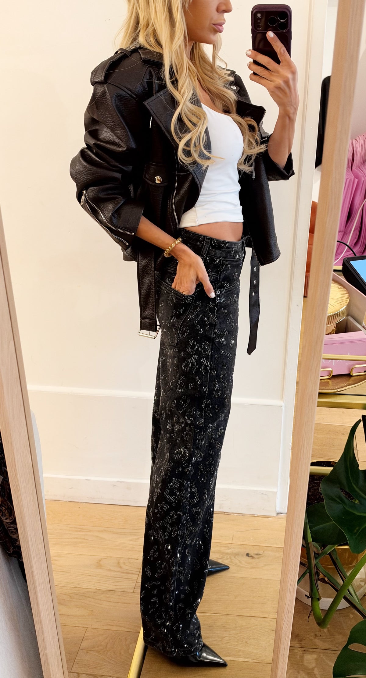 JEANS Scandale