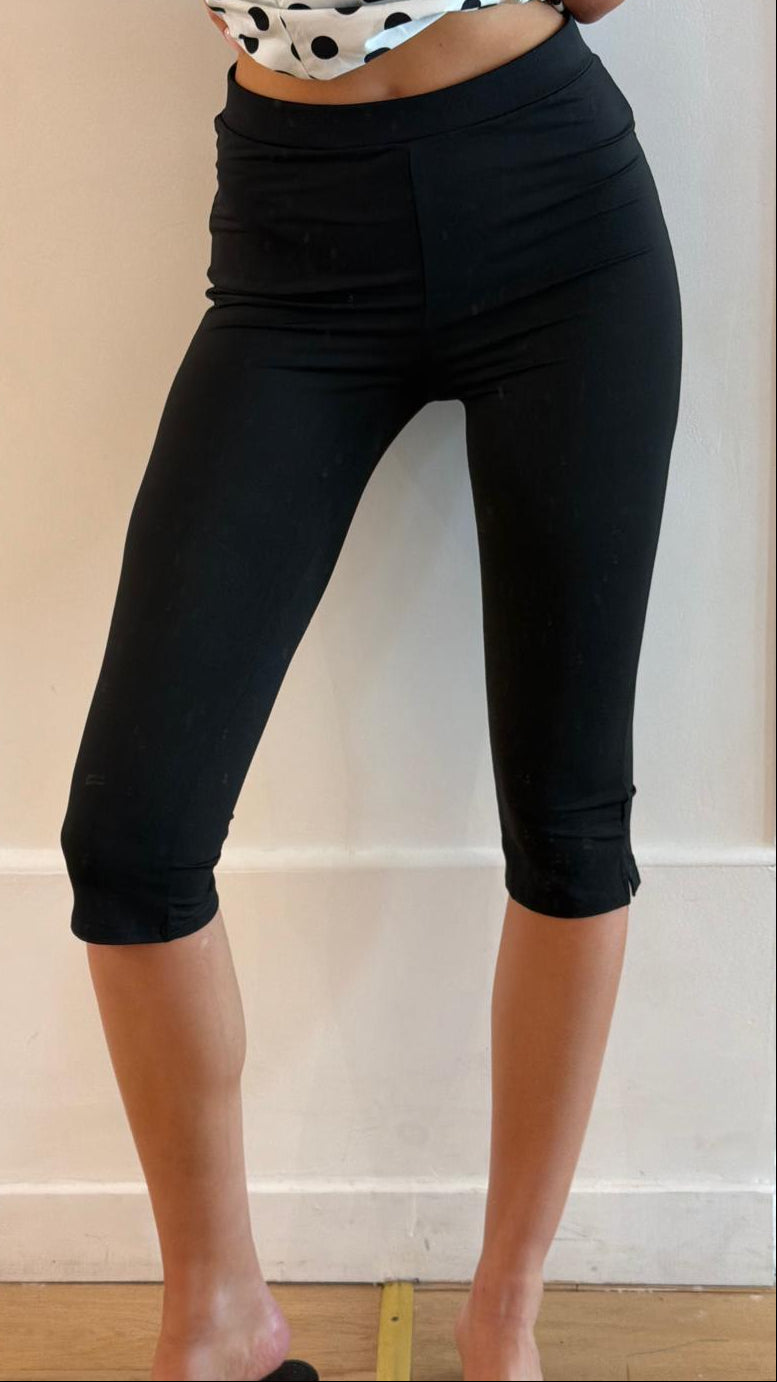 CAPRI noir