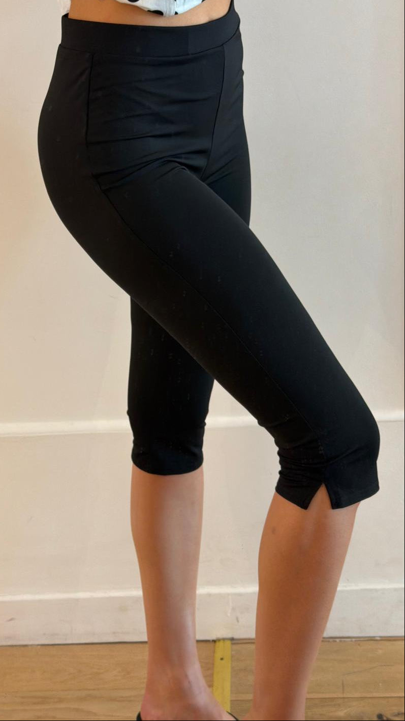 CAPRI noir