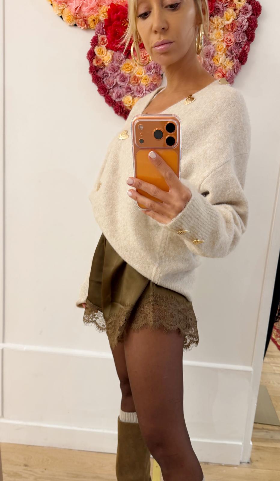 SHORT Pretty