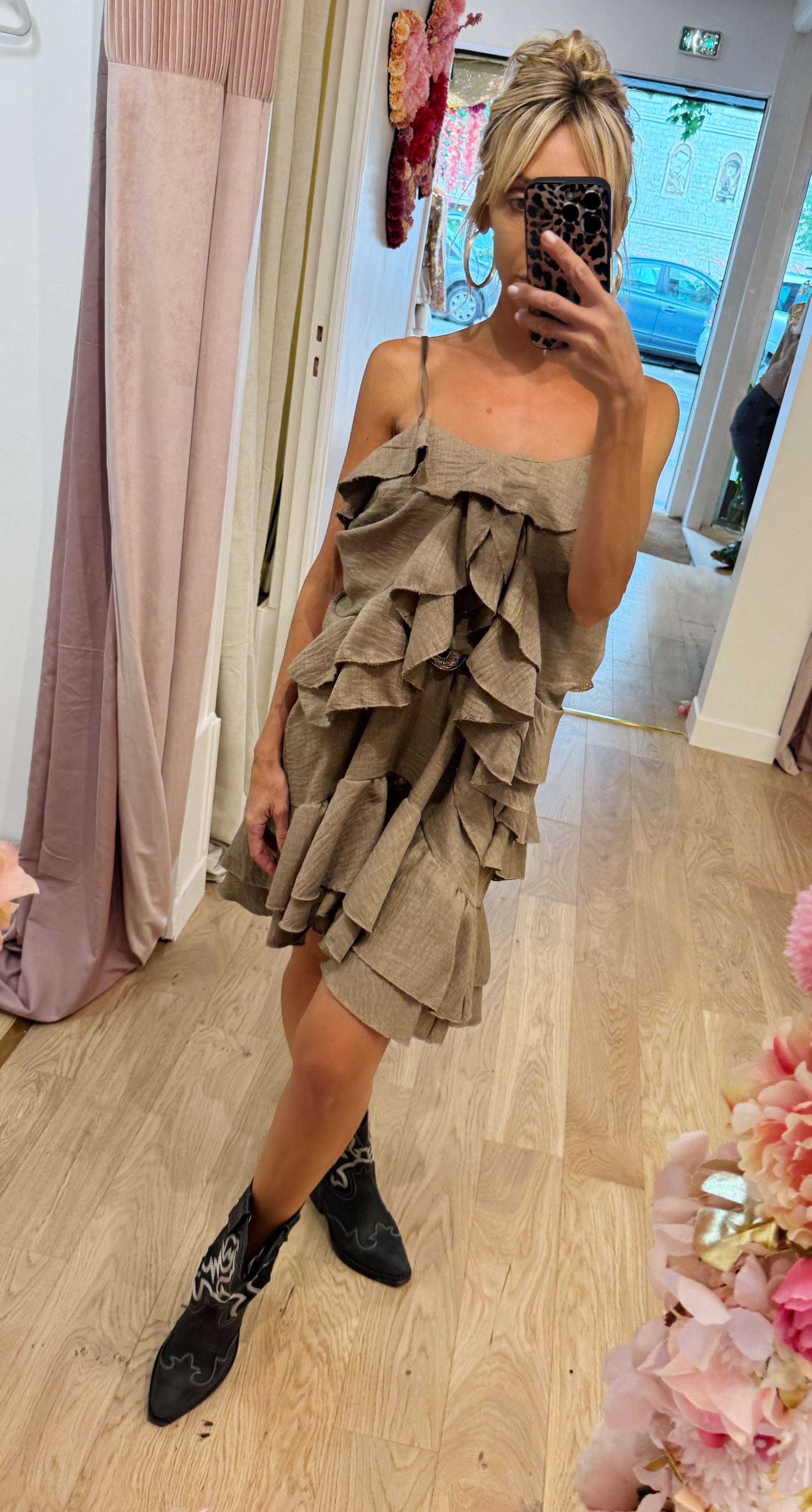 ROBE Bohemian Coffee