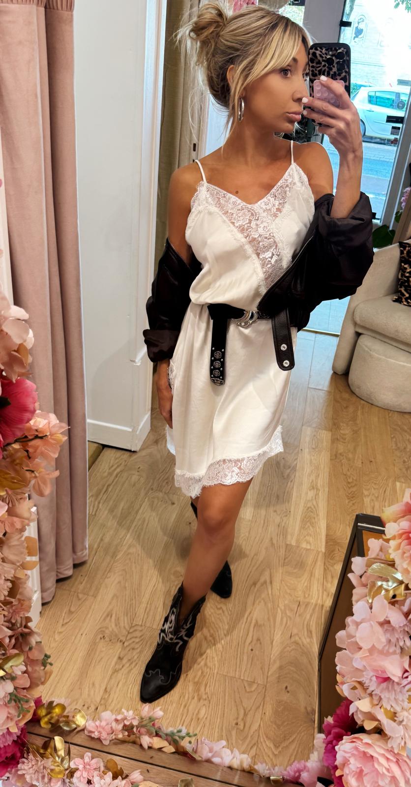 ROBE Darling Ivoire